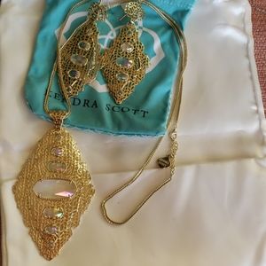 Kendra Scott Stevie necklace & earrings